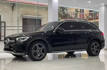 Mercedes-Benz GLC 300 2021 - Glc300 AMG - Sx: 2021 Màu đen / nội thất kem 