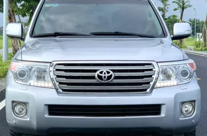 Toyota Land Cruiser 2015 - Toyota Land Cruiser VX 4.6 V8 2015 chính chủ đi ít