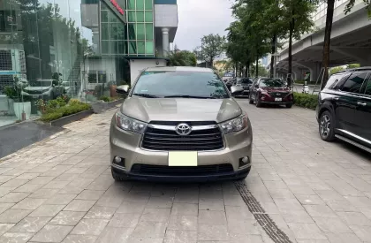 Toyota Highlander 2.7 LE 2015 - Bán Toyota Highlander LE 2.7 nhập Mỹ, sản xuất 2015, xe cực mới.