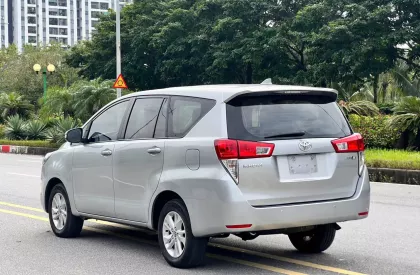 Toyota Innova 2017 - INNOVA 2.0E số sàn 2017