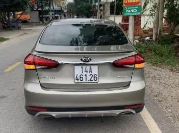 Kia Cerato 1.6MT 2018 - Kia Cerato 2018 1.6 MT - 80000 km- 337 triệu