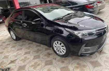 Toyota Corolla altis 2018 - Bán Altis 1.8E sx 2018 xe cực đẹp một chủ từ đầu