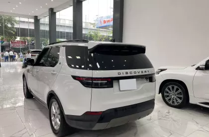 LandRover Discovery SE 2018 - Bán Land Rover Discovery SE sản xuất 2017, chạy ít, xe siêu mới.