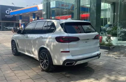 BMW X5 M-Sport 2021 - Bán BMW X5 M-Sport sản xuất 2021, xe cực mới, 1 chủ.