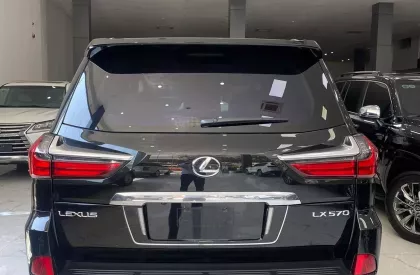 Lexus LX 570 2020 - Bán Lexus LX570 sản xuất 2020, lăn bánh cực ít, 1 chủ từ mới.