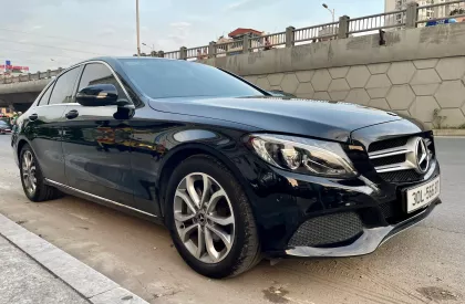 Mercedes-Benz C200 2018 - Chính chủ cần bán xe Mercedes C200 bản đặc biệt