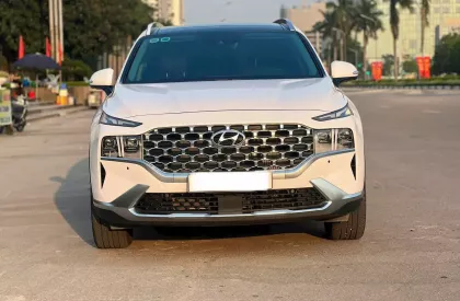 Hyundai Santa Fe 2.2 máy dầu cao cấp  2024 - Hàng Hót. Hyundai Santàe 2.2 dầu cao câp 2024, mới 99,99%.