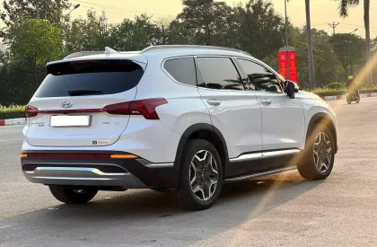 Hyundai Santa Fe 2.2 máy dầu cao cấp  2024 - Hàng Hót. Hyundai Santàe 2.2 dầu cao câp 2024, mới 99,99%.