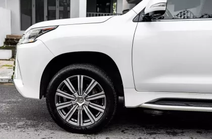 Lexus LX 570 2015 - Lexus Lx 570 sản xuất 2015 phom model 2016 bản nhập mỹ full option