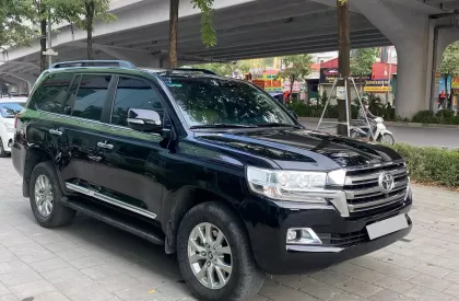 Toyota Land Cruiser 4.6 V8 2016 - Bán Toyota Land Cruiser 4.6 V8 sản xuất 2016, biển Hà Nội.