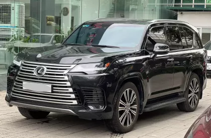 Lexus LX 600 Urban 2023 - Bán Lexus LX600 Urban Màu Đen xe sản xuất năm 2023 siêu mới, xe lăn bánh có hơn 8 nghìn km