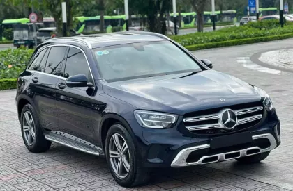 Mercedes-Benz GLC 200 2021 - Mercedes-Benz GLC 200 sản xuất 2021 Xanh cavansite/đen