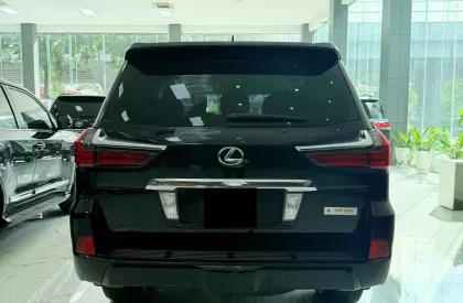 Lexus LX 570 Nhập Mỹ 2016 - Bán Lexus LX570 nhập Mỹ 2016, xe nguyên bản cực mới.