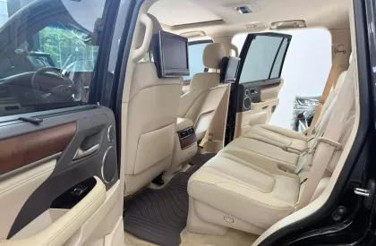 Lexus LX 570 Nhập Mỹ 2016 - Bán Lexus LX570 nhập Mỹ 2016, xe nguyên bản cực mới.