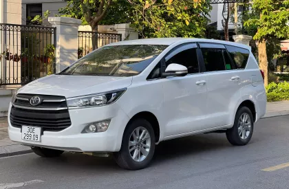 Toyota Innova 2018 - Innova 2018E MT, xe đẹp xuất sắc cho các bác về khởi nghiệp. 