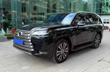 Lexus LX 600 Urban 7 chỗ  2024 - Bán Lexus LX600 Urban 7 chỗ,sản xuất 2023, lăn bánh 8000 Km xe như mới