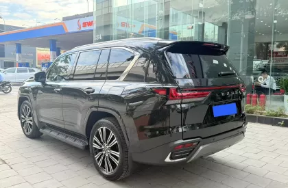 Lexus LX 600 Urban 7 chỗ  2024 - Bán Lexus LX600 Urban 7 chỗ,sản xuất 2023, lăn bánh 8000 Km xe như mới