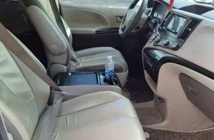 Toyota Sienna 2010 - BÁN XE Sienna 2010 LE 3.5