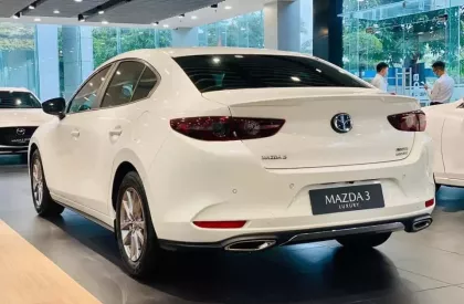 Mazda 3 Deluxe 2024 - Bán xe Mazda 3 Deluxe 2024, màu trắng, 579 triệu