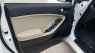 Kia Cerato MT 2017 - Bán xe Kia Cerato MT đời 2017, màu trắng, 550tr