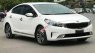Kia K3 1.6AT 2017 - Cần bán gấp Kia K3 1.6AT năm 2017, màu trắng giá cạnh tranh
