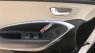 Hyundai Santa Fe 4WD 2017 - Cần bán lại xe Hyundai Santa Fe 4WD sản xuất 2017, màu trắng