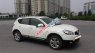Nissan Qashqai   2010 - Chính chủ cần bán xe Nissan Qaquai 2010 màu trắng, đi giữ gìn