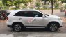Kia Sorento GAT 2016 - Cần bán gấp Kia Sorento Sx 2016 màu trắng, Odo 2v, đẹp như mới