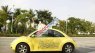 Volkswagen Beetle 2015 - Bán Volkswagen Beetle đời 2015, màu vàng, xe nhập còn mới, giá tốt