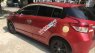 Toyota Yaris E 2016 - Gia đình bán Toyota Yaris đời 2016, màu đỏ, xe nhập