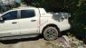 Ford Ranger Wildtrak 3.2 2016 - Bán ô tô Ford Ranger Wildtrak 3.2 năm 2016, màu trắng, xe sở hữu công ty, ít đi