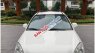 Kia Carens 2.0AT 2010 - Cần bán xe Kia Carens 2.0AT sản xuất 2010, màu trắng, xe gia đình