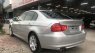 BMW 3 Series 325i 2010 - Cần bán xe BMW 3 Series 325i sản xuất năm 2010, màu bạc, nhập khẩu nguyên chiếc xe gia đình, giá 495tr