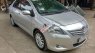 Toyota Vios  MT 2011 - Bán Toyota Vios MT năm 2011, màu bạc, giá tốt