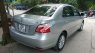 Toyota Vios  MT 2011 - Bán Toyota Vios MT năm 2011, màu bạc, giá tốt