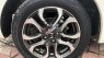 Mazda 2 2016 - Cần bán Mazda 2 1.5AT năm sản xuất 2016, màu trắng chính chủ