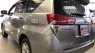 Toyota Innova 2018 - Bán Toyota Innova 2.0E sản xuất năm 2018, màu bạc, xe như mới