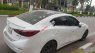 Mazda 3  AT 2017 - Bán ô tô Mazda 3 AT năm sản xuất 2017, màu trắng như mới, giá chỉ 585 triệu