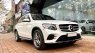 Mercedes-Benz GLC-Class GLC 300  2017 - Cần bán lại Mercedes GLC 300 đời 2017, màu trắng, giá tốt