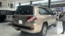 Toyota Land Cruiser VX 2017 - Bán xe Toyota Land Cruiser VX 2018, màu vàng, nhập khẩu nguyên chiếc