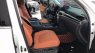 Lexus LX 570 2020 - Bán Lexus LX570 Siêu mới đăng ký T7/2020 tên cty lắn bánh 6200Km, siêu mới
