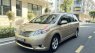 Toyota Sienna 2011 - Cần bán Toyota Sienna 3.5LE sản xuất 2011, màu vàng, xe nhập, một đời chủ từ đầu, xe rất mới