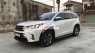 Toyota Highlander 2019 - Màu trắng, nhập khẩu nguyên chiếc