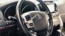 Toyota Land Cruiser 2013 - Xe màu bạc ánh kim