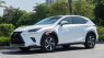 Lexus NX 300 2017 - Màu trắng, nhập khẩu nguyên chiếc đẹp như mới