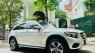 Mercedes-Benz GLC 250 2017 - Màu bạc, nhập khẩu số tự động