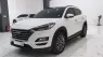 Hyundai Tucson 2.0 đặc biệt ATH 2020 - Cần bán xe Hyundai Tucson 2.0 đặc biệt ATH 2020, màu trắng, xe gia đình km chuẩn