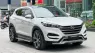 Hyundai Tucson 1.6 Turbo 2018 - Bán xe Hyundai Tucson 1.6 Turbo đời 2018, màu trắng, xe đẹp đi gia đình